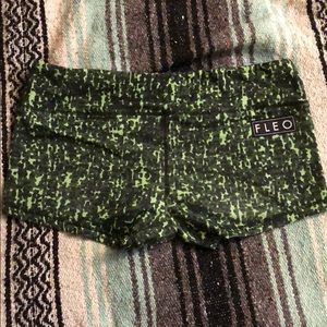 Fleo shorts